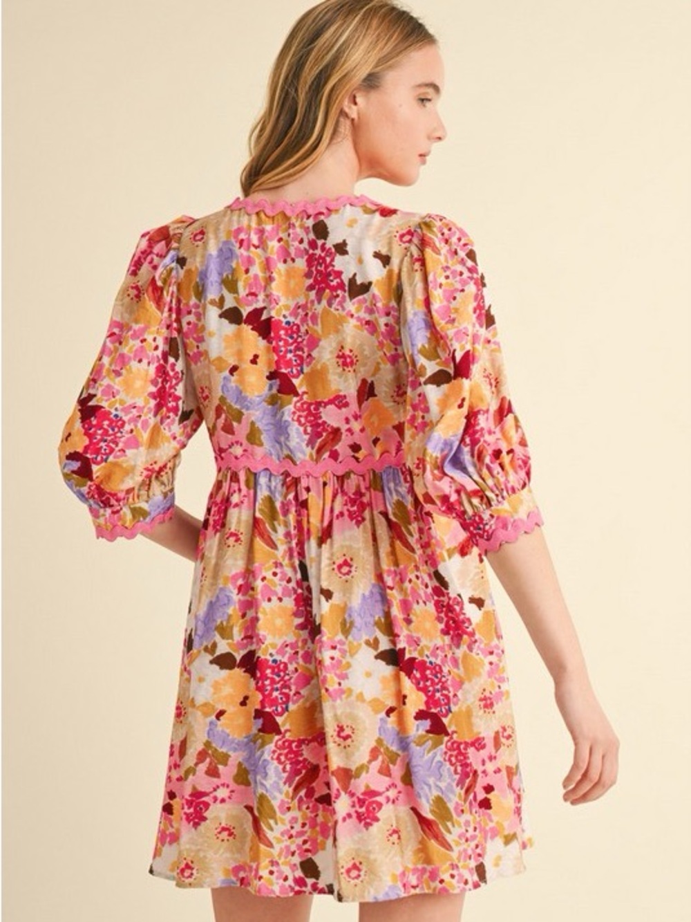 Boutique Floral Mini Dress - Picture 2 of 3